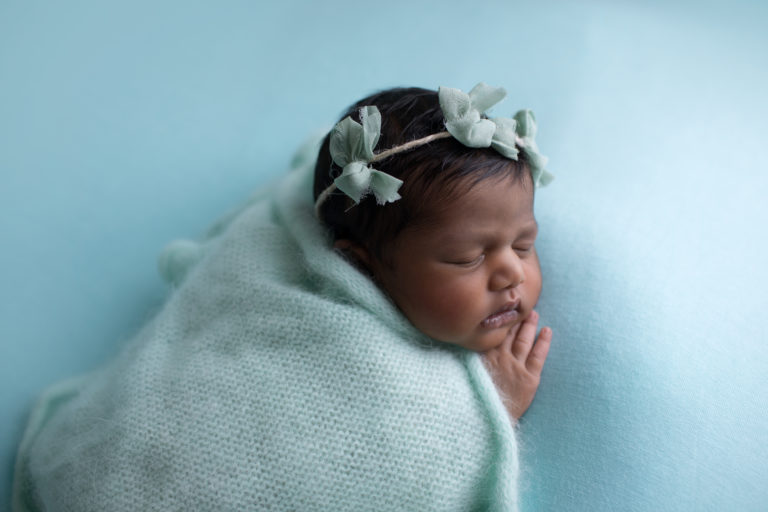 Sasha Gow Photography-Dubai Newborn Photographer-Baby Photographer Dubai